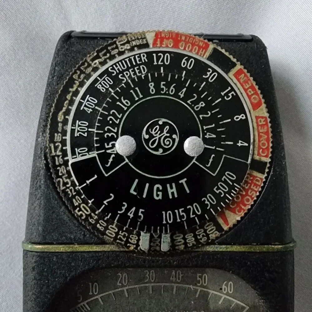 GE General Electric Vintage 1940s Photography Light Exposure Meter Model 8DW58Y4